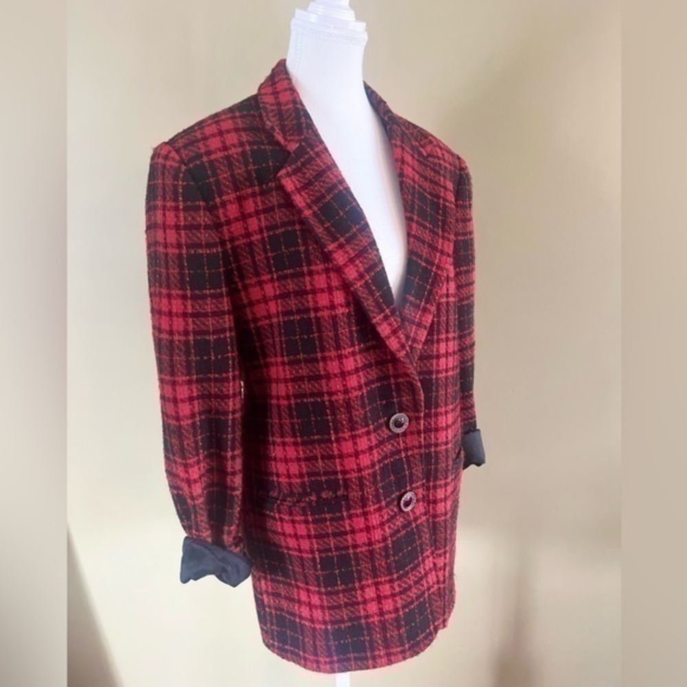 Beechers Brook Plaid Blazer